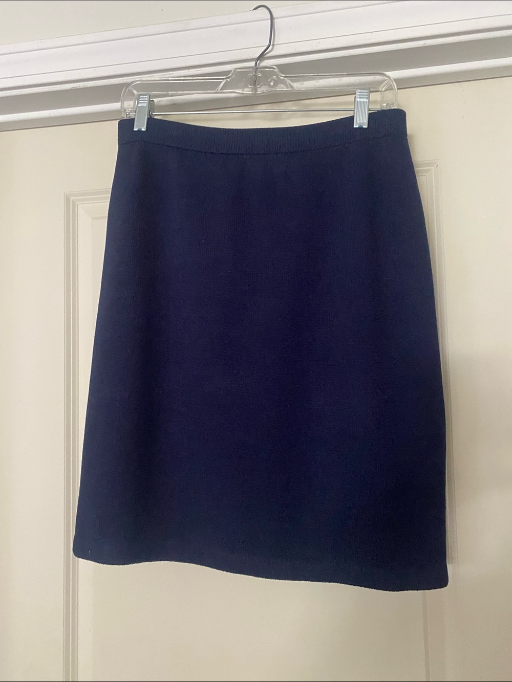 St. John Collection Knit Navy Skirt size 10